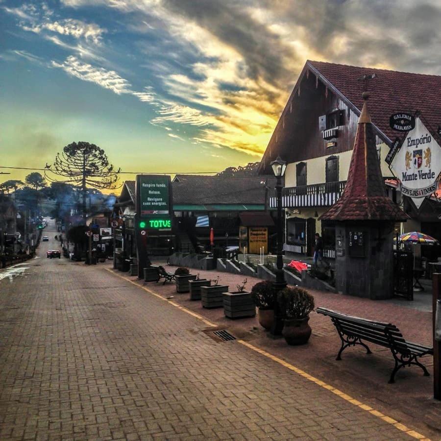 Pousada Steppenwolf มงชิแวร์จิ ภายนอก รูปภาพ